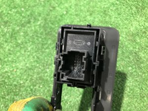 Кнопка багажника/бензобака LAND ROVER RANGE ROVER SPORT OEM 9SANPK5G115AA8, LR093124, LR124045 2019
