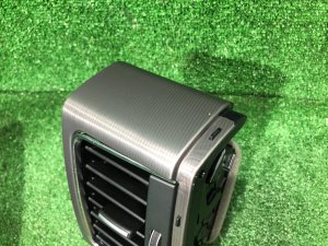 Регулятор воздушного потока левый LAND ROVER RANGE ROVER SPORT OEM LR044686 2019 PТ204