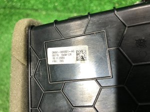 Регулятор воздушного потока левый LAND ROVER RANGE ROVER SPORT OEM LR044686 2019 PТ204