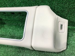 Панель торпедо LAND ROVER RANGE ROVER SPORT OEM LR100259 2019