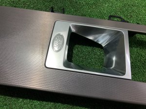 Пластик центральной консоли декор LAND ROVER RANGE ROVER SPORT OEM LR100371, JK62-044E04-BB 2019
