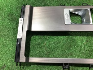 Пластик центральной консоли декор LAND ROVER RANGE ROVER SPORT OEM LR100371, JK62-044E04-BB 2019