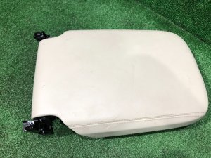 Крышка подлокотника кожа LAND ROVER RANGE ROVER SPORT OEM LR100331 2019
