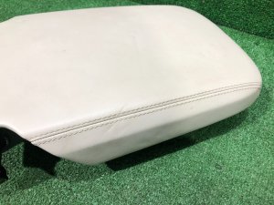 Крышка подлокотника кожа LAND ROVER RANGE ROVER SPORT OEM LR100331 2019