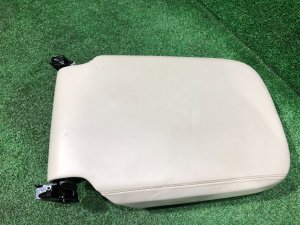 Крышка подлокотника кожа LAND ROVER RANGE ROVER SPORT OEM LR100331 2019