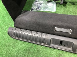 Обшивка багажника LAND ROVER RANGE ROVER SPORT OEM LR114234, LR068092 2019