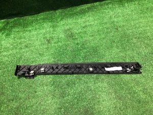 Пластик торпедо LAND ROVER RANGE ROVER SPORT OEM LR100312, LR057387, LR057386 2019