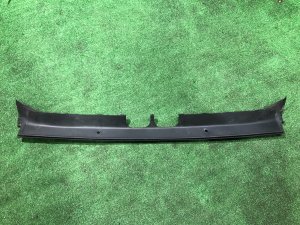 Накладка пятой двери LAND ROVER RANGE ROVER SPORT OEM LR055898, DK62-44252-AE 2019