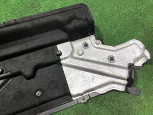 Изоляция моторного отсека LAND ROVER RANGE ROVER SPORT OEM LR104491, HPLA-01590-AH, LR083251, HPLA-10B812-AC 2019