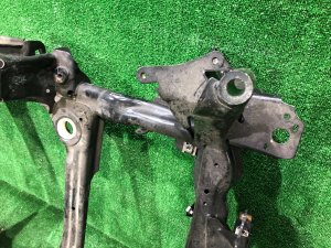 Балка передняя подрамник LAND ROVER RANGE ROVER SPORT OEM LR128141, LR105632, HPLA-5C145-AX 2019 PТ204