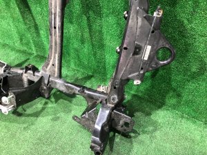 Балка передняя подрамник LAND ROVER RANGE ROVER SPORT OEM LR128141, LR105632, HPLA-5C145-AX 2019 PТ204
