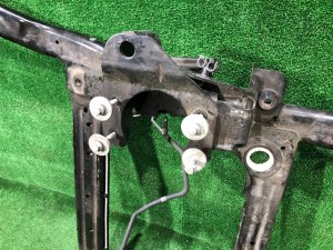 Балка передняя подрамник LAND ROVER RANGE ROVER SPORT OEM LR128141, LR105632, HPLA-5C145-AX 2019 PТ204