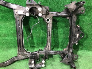 Балка передняя подрамник LAND ROVER RANGE ROVER SPORT OEM LR128141, LR105632, HPLA-5C145-AX 2019 PТ204