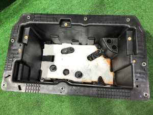 Крепление аккумулятора LAND ROVER RANGE ROVER SPORT OEM LR122948, JPLA-10697-BG 2019