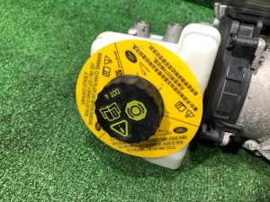 Главный тормозной цилиндр LAND ROVER RANGE ROVER SPORT OEM LR159933, JK522D519AAJ 2019 PТ204