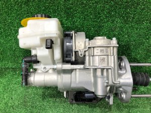Главный тормозной цилиндр LAND ROVER RANGE ROVER SPORT OEM LR159933, JK522D519AAJ 2019 PТ204