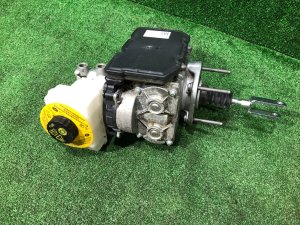 Главный тормозной цилиндр LAND ROVER RANGE ROVER SPORT OEM LR159933, JK522D519AAJ 2019 PТ204