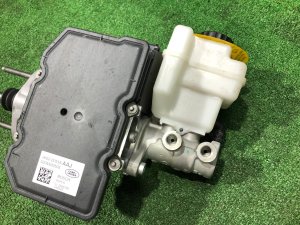 Главный тормозной цилиндр LAND ROVER RANGE ROVER SPORT OEM LR159933, JK522D519AAJ 2019 PТ204