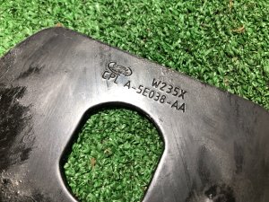 Болты задней балки LAND ROVER RANGE ROVER SPORT OEM LR124637, LR051047, LR038057, LR037508 2019