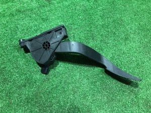 Педаль газа LAND ROVER RANGE ROVER SPORT OEM LR115114, GK52-9F836-BB 2019