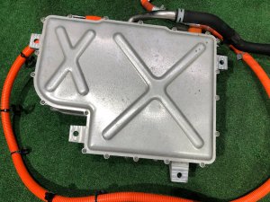 Инвертор LAND ROVER RANGE ROVER SPORT OEM LR133406, JPLA10C762AX 2019 PТ204
