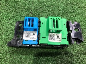 Блок памяти сидения Правый LAND ROVER RANGE ROVER SPORT OEM LR059775 2019