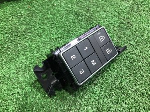 Блок памяти сидения Правый LR059775 LAND ROVER RANGE ROVER SPORT
