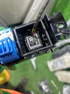 Кнопка центрального замка задняя левая LAND ROVER RANGE ROVER SPORT OEM LR07126, JPLA-14E369-AB 2019