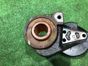 Подушка переднего редуктора LAND ROVER RANGE ROVER SPORT OEM LR062297, CPLA-4B148-DB 2019