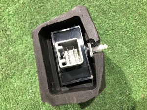 Блок антенны LAND ROVER RANGE ROVER SPORT OEM LR048275, DPLA-17509-BB 2019