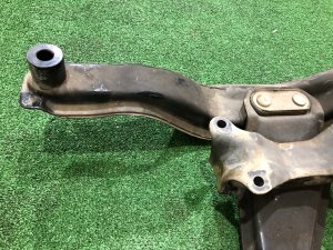 Балка мкпп SUBARU FORESTER OEM 41021FC070, 41022AC180, 41021AC330 SF5 1998 EJ202 MT