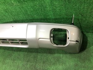 Бампер передний SUBARU FORESTER OEM 57717FC130SJ, 57720FC130 SF5 1998 silver 792