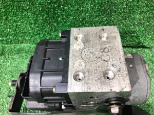 Блок abs SUBARU FORESTER OEM 27539FC010 SF5 1998 EJ202 MT