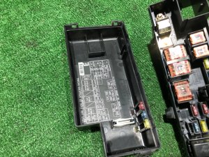 Блок предохранителей SUBARU FORESTER OEM 82231FC002 SF5 1998 EJ202 MT