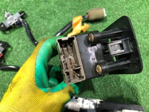 Блок управления стеклоподъемниками SUBARU FORESTER OEM 83081FC021, 83081FC100 SF5 1998 EJ202 MT