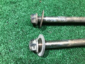 Болты ступичные задние SUBARU FORESTER OEM 20540AA000 SF5 1998 EJ202 MT