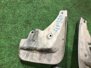 Брызговики SUBARU FORESTER OEM 12345678 SF5 1998 silver 792