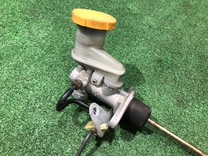 Главный цилиндр сцепления И рабочий SUBARU FORESTER OEM 37230AE000, 30620AA041 SF5 1998 EJ202 MT