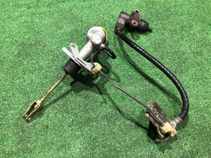 Главный цилиндр сцепления И рабочий SUBARU FORESTER OEM 37230AE000, 30620AA041 SF5 1998 EJ202 MT