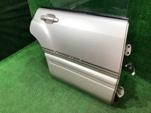 Дверь задняя правая SUBARU FORESTER OEM 61401FC003 SF5 1998 silver 792