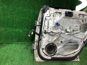 Дверь задняя правая SUBARU FORESTER OEM 61401FC003 SF5 1998 silver 792