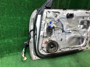Дверь передняя правая SUBARU FORESTER OEM 61101FC002 SF5 1998 silver 792