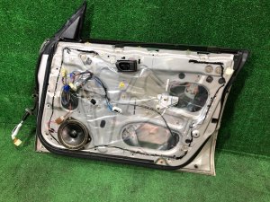 Дверь передняя правая SUBARU FORESTER OEM 61101FC002 SF5 1998 silver 792
