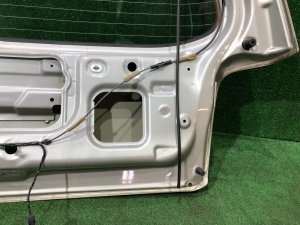 Дверь пятая SUBARU FORESTER OEM 61701FC000 SF5 1998 silver 792