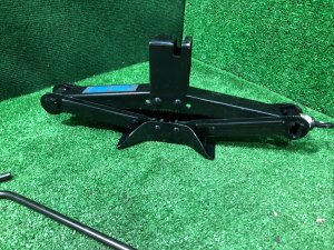 Домкрат высокий SUBARU FORESTER OEM 97030FC110 SF5 1998