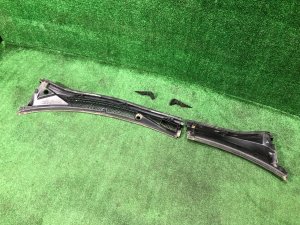 Жабо SUBARU FORESTER OEM 91151FC040, 91151FC050, 91152FC101, 91152FC111 SF5 1998