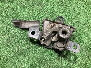 Замок капота SUBARU FORESTER OEM 57310FC000 SF5 1998 silver 792