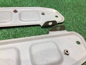 Крепление заднего бампера SUBARU FORESTER OEM 91081FC000 SF5 1998 silver 792