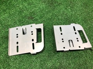 Крепление магнитофона SUBARU FORESTER OEM 66150FA130, 66150FA140 SF5 1998