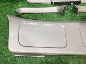 Обшивка пятой двери SUBARU FORESTER OEM 94064FC000ND, 94013FC020ND, 94013FC010ND, 94013FC000ND SF5 1998 silver 792